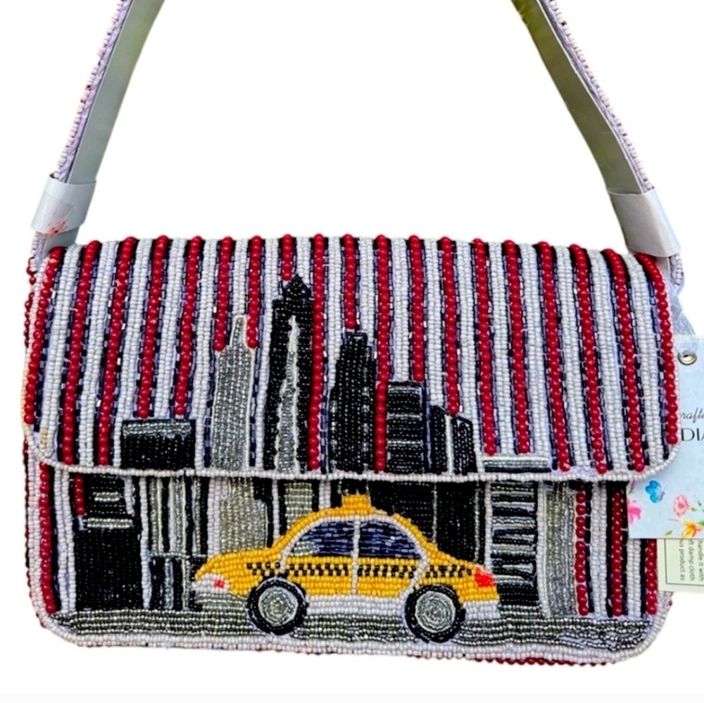 🔹️Made In India 🔹️Yellow Taxi Cab NYC Skyline Beaded Bag